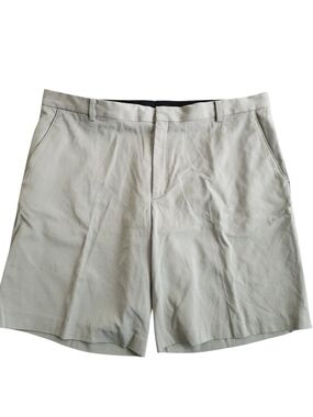 Nike Tiger Woods Collection Golf Performance Chino Shorts Men’s 42x10 Beige Club
